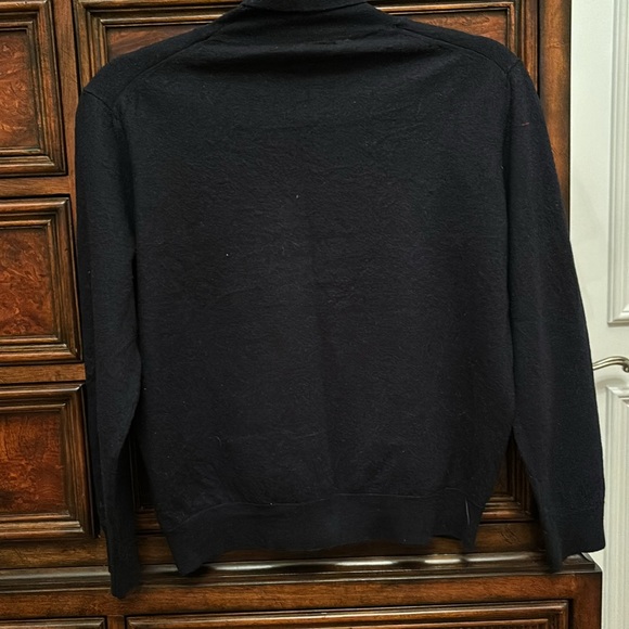 Navy turtleneck sweater.  100% Marino wool.  Made in Italy. - Picture 4 of 8